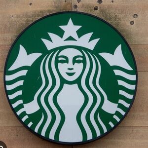 🎉STARBIES🎉 and FREE SHIPPING!!